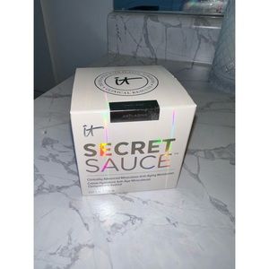 IT Cosmetics Secret Sauce Anti-aging Moosturizer